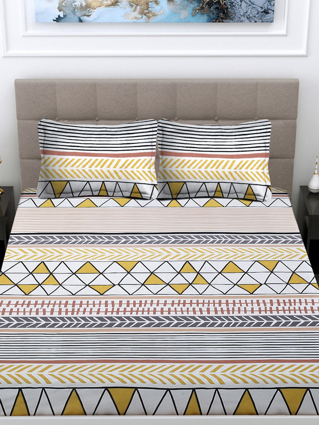 

FABINALIV White & Pink Geometric 300 TC King Bedsheet with 2 Pillow Covers