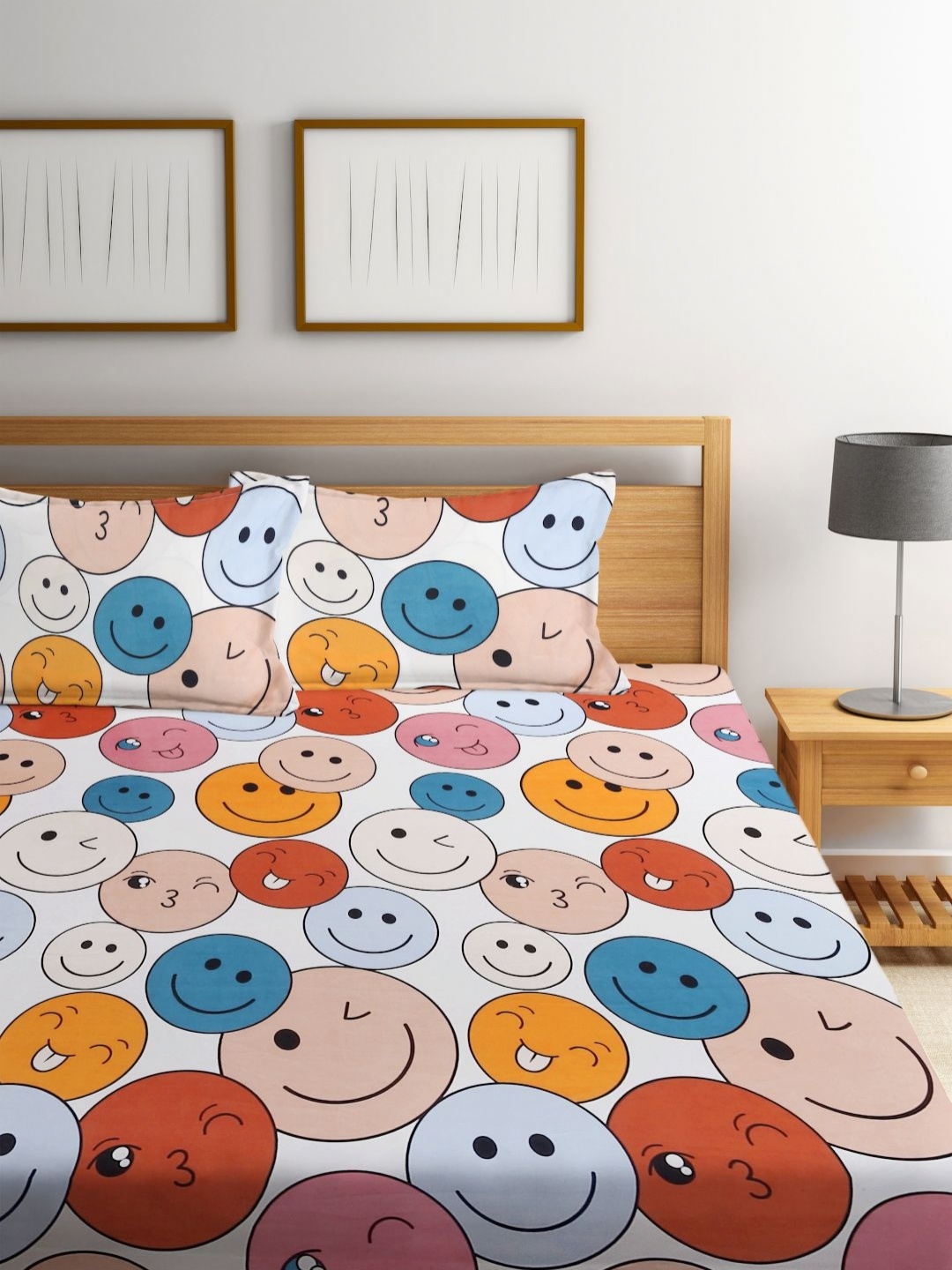 

FABINALIV White & Orange Cartoon Characters 300 TC King Bedsheet with 2 Pillow Covers