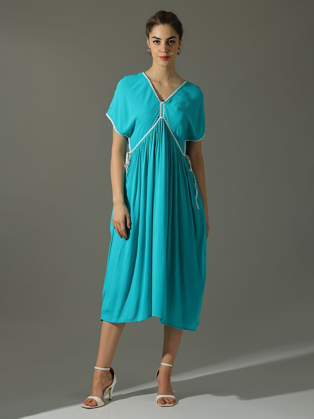 

Dora Dori Relaxed Fit Solid A-Line Lace Inserts Dress, Teal