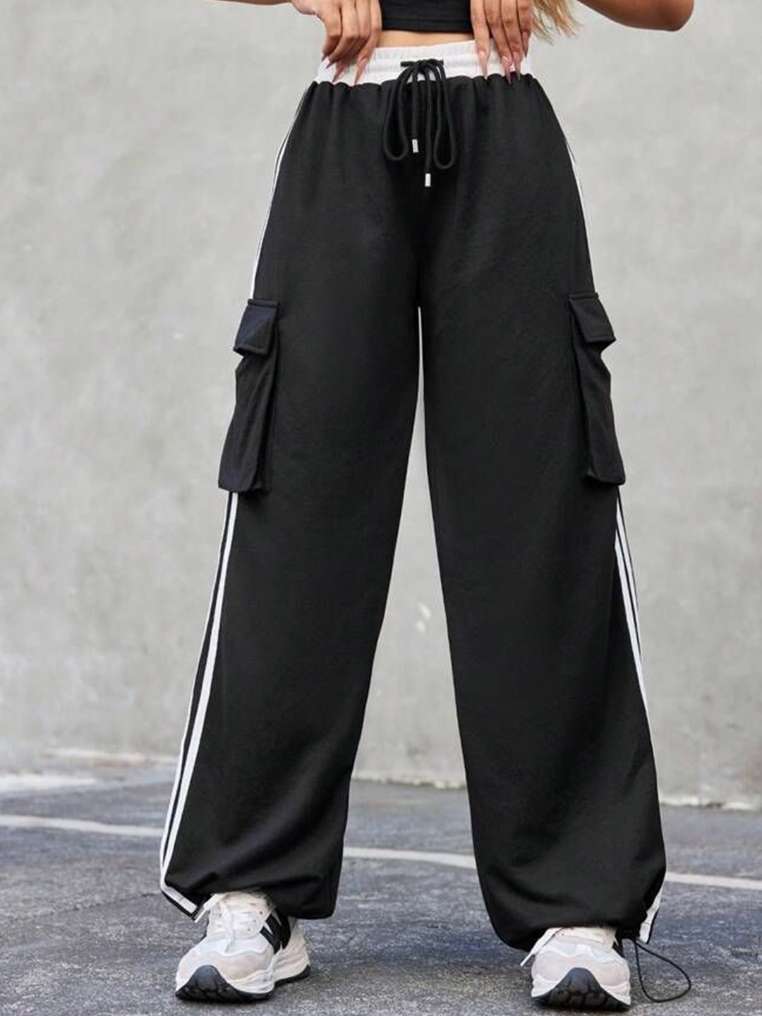 

TABADTOD Women Relaxed Loose Fit Trousers, Black