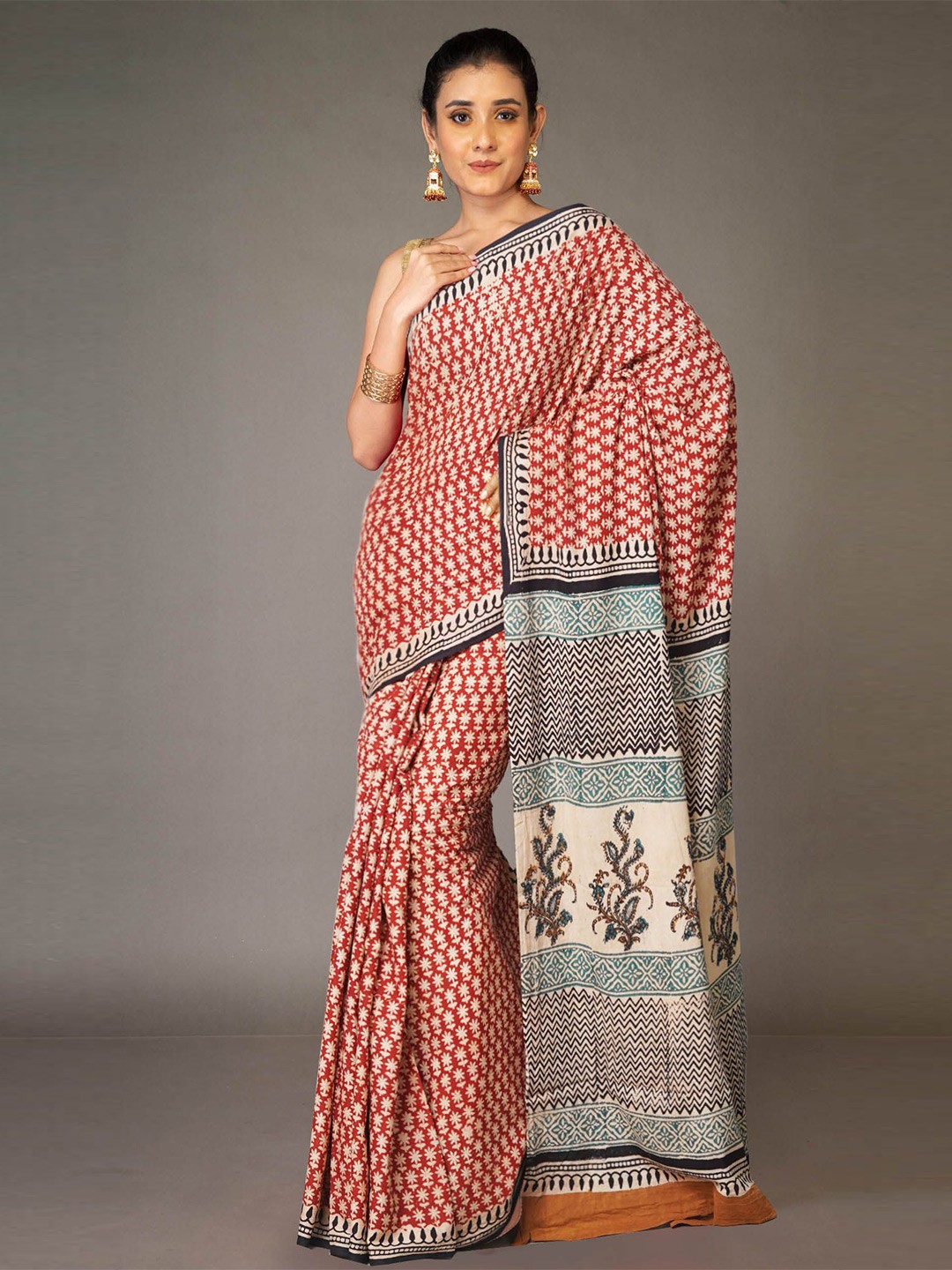 

Unnati Silks Tie and Dye Pure Cotton Handloom Bagru Saree, Red
