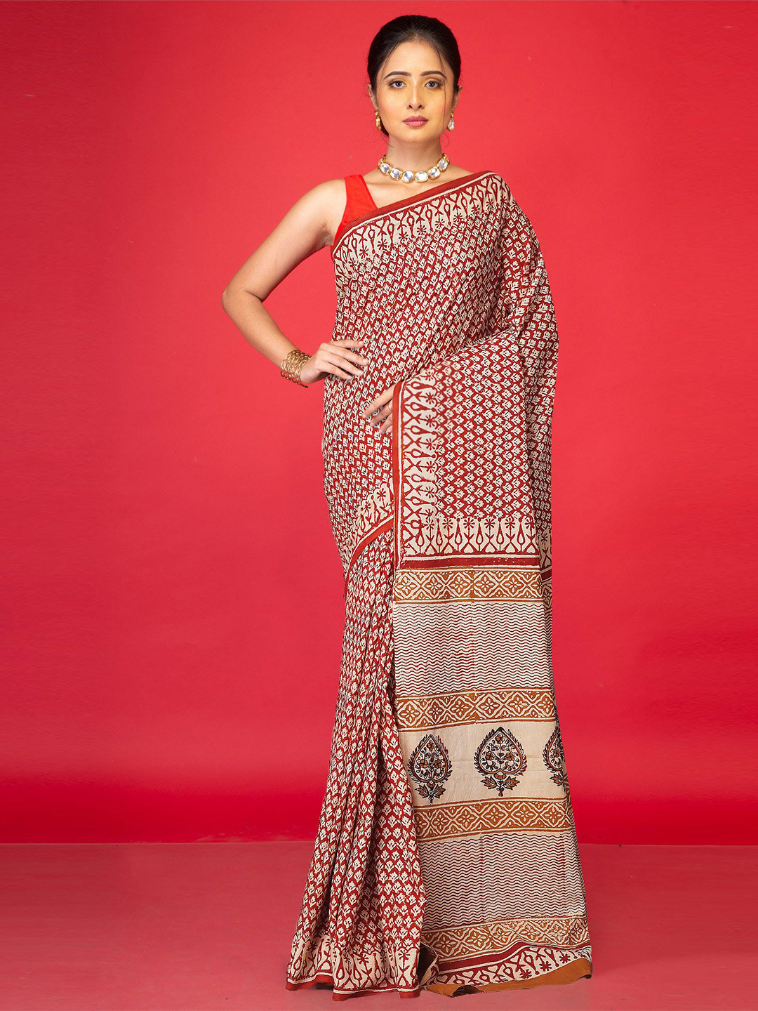 

Unnati Silks Ethnic Motifs Pure Cotton Handloom Bagru Saree, Red