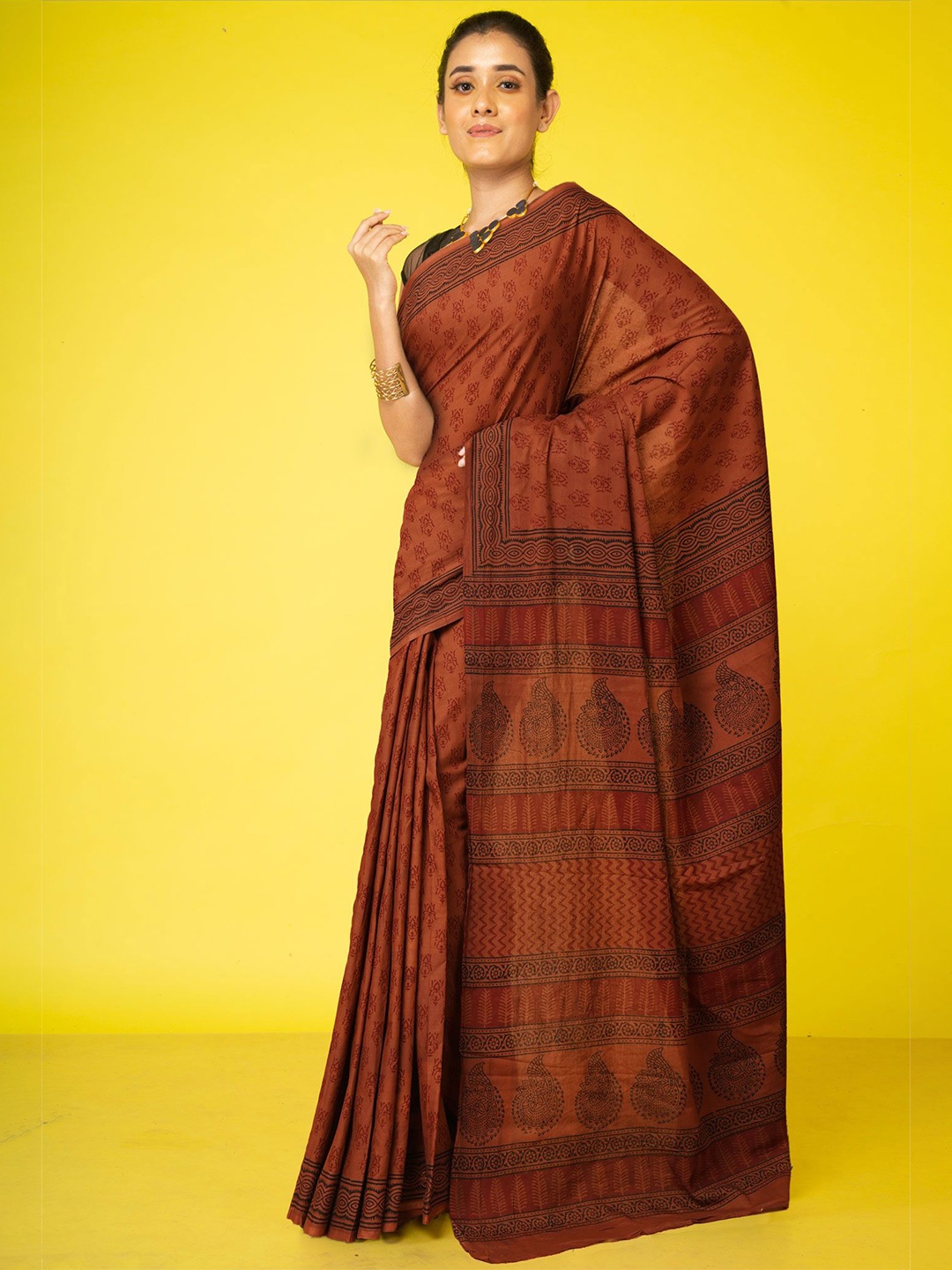 

Unnati Silks Bagh Pure Cotton Handloom Bagh Saree, Brown