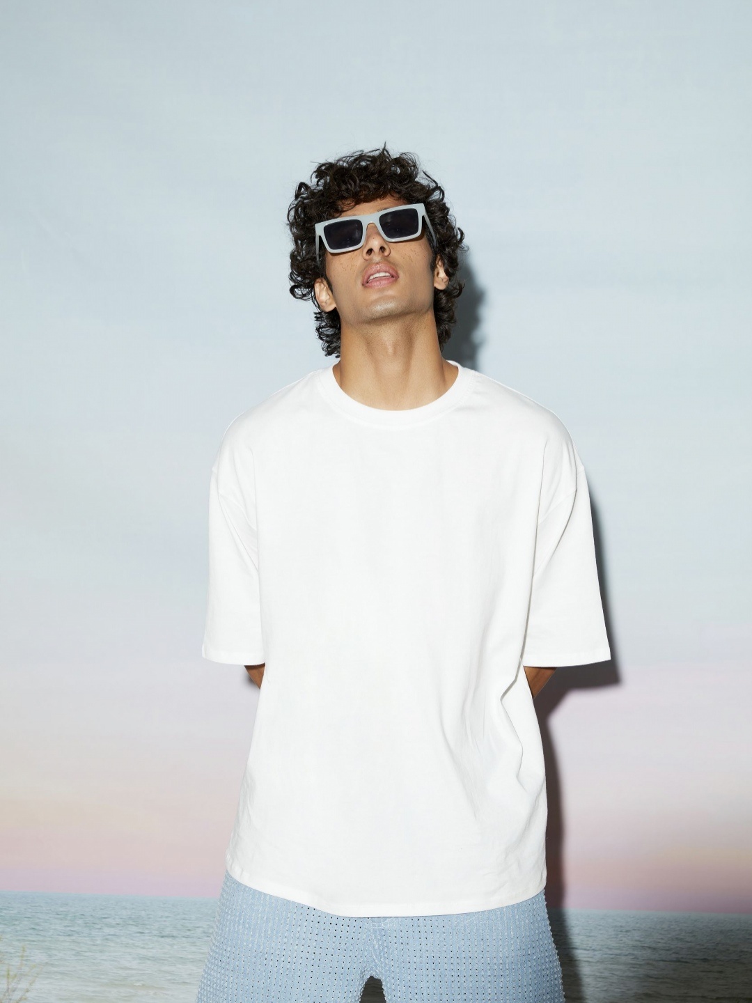 

THE CLOTHING FACTORY Men Printed Applique T-shirt, White