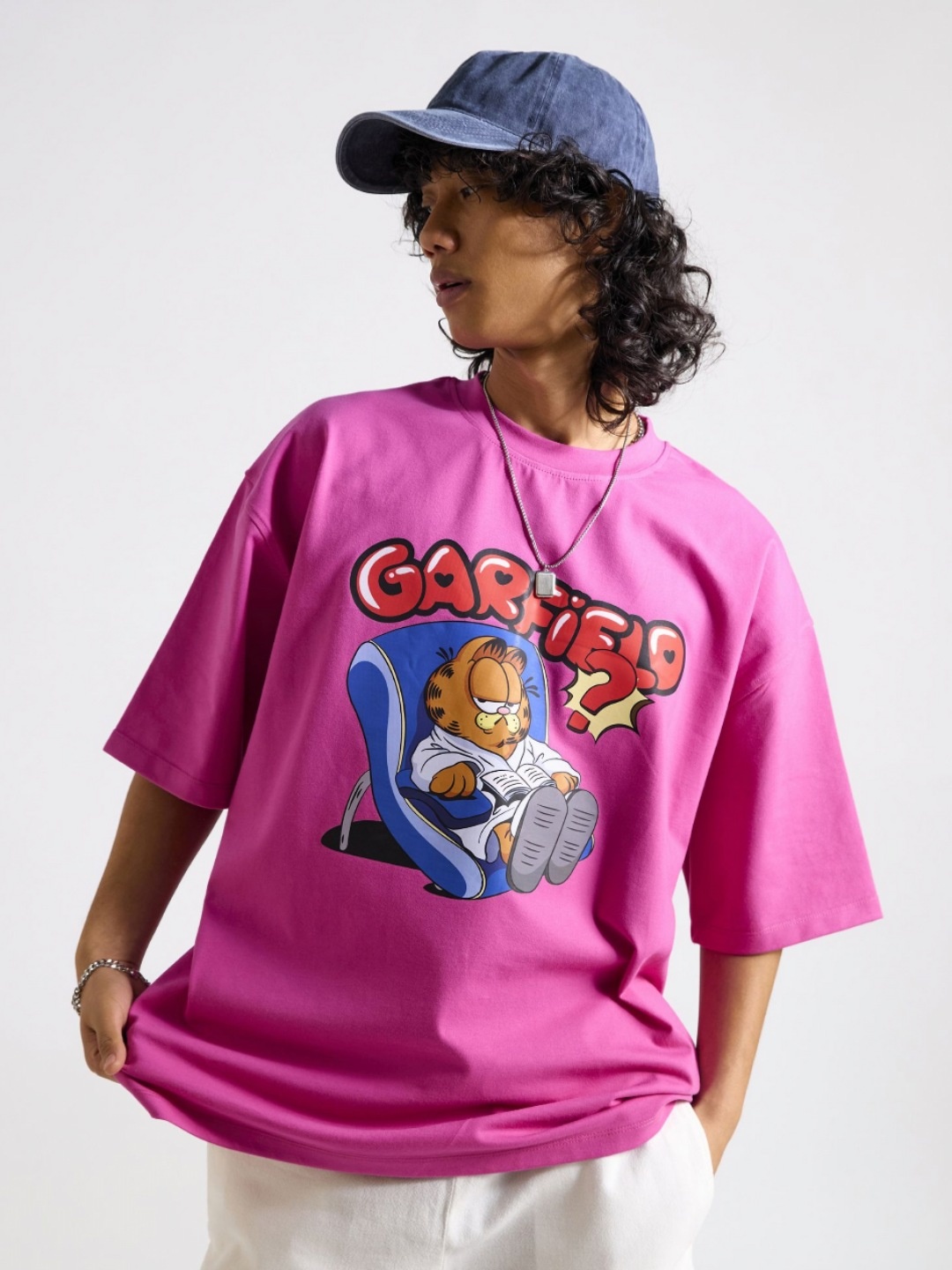 

THE CLOTHING FACTORY Men Garfield Printed T-shirt, Pink