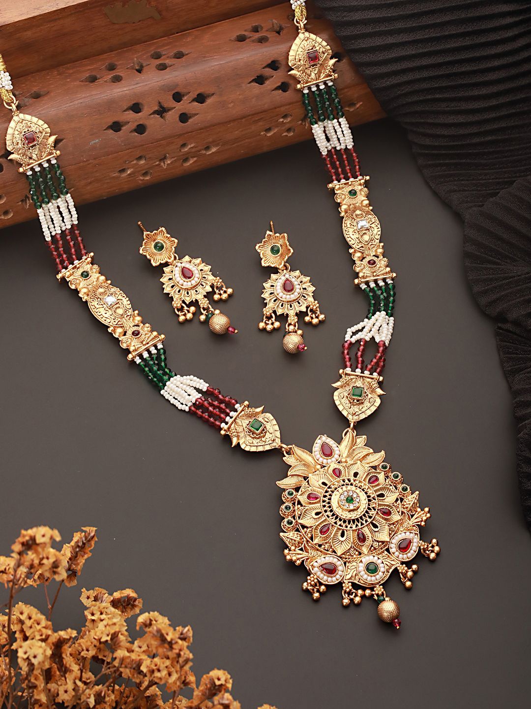 

Saraf RS Jewellery Gold-Plated American Diamond-Studded Jewellery Set