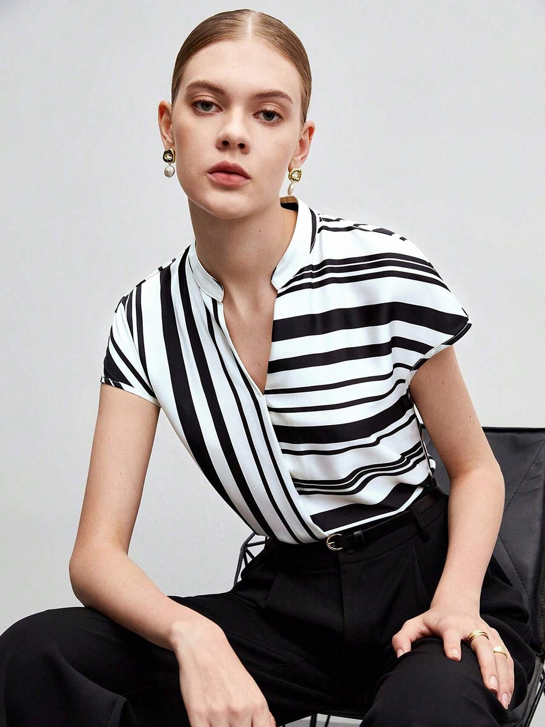 

Selvia Striped Mandarin Collar Crepe Crop Top, Black