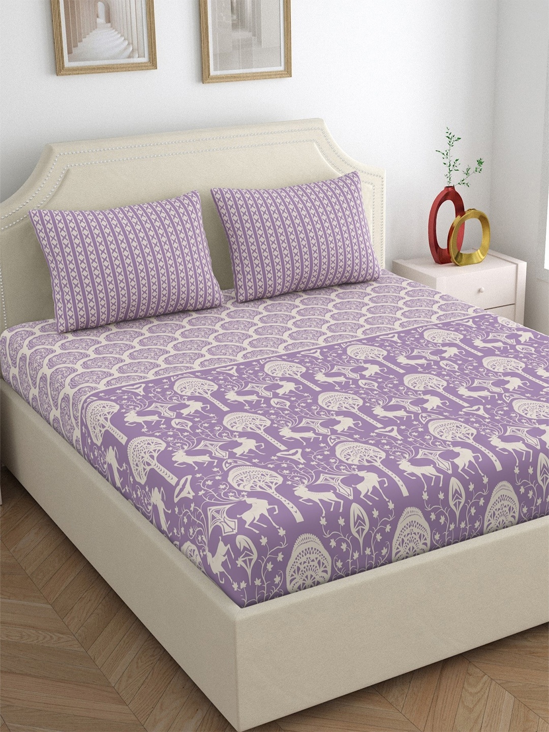 

Home Ecstasy Purple & White 140 TC King Fitted Cotton Bedsheet with 2 Pillow Covers