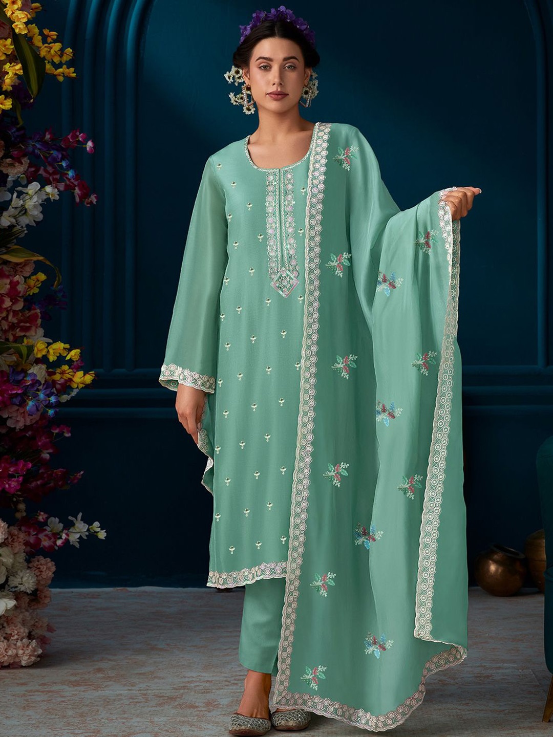 

Indo Era Ethnic Motifs Embroidered Straight Kurta With Trouser & Dupatta, Green