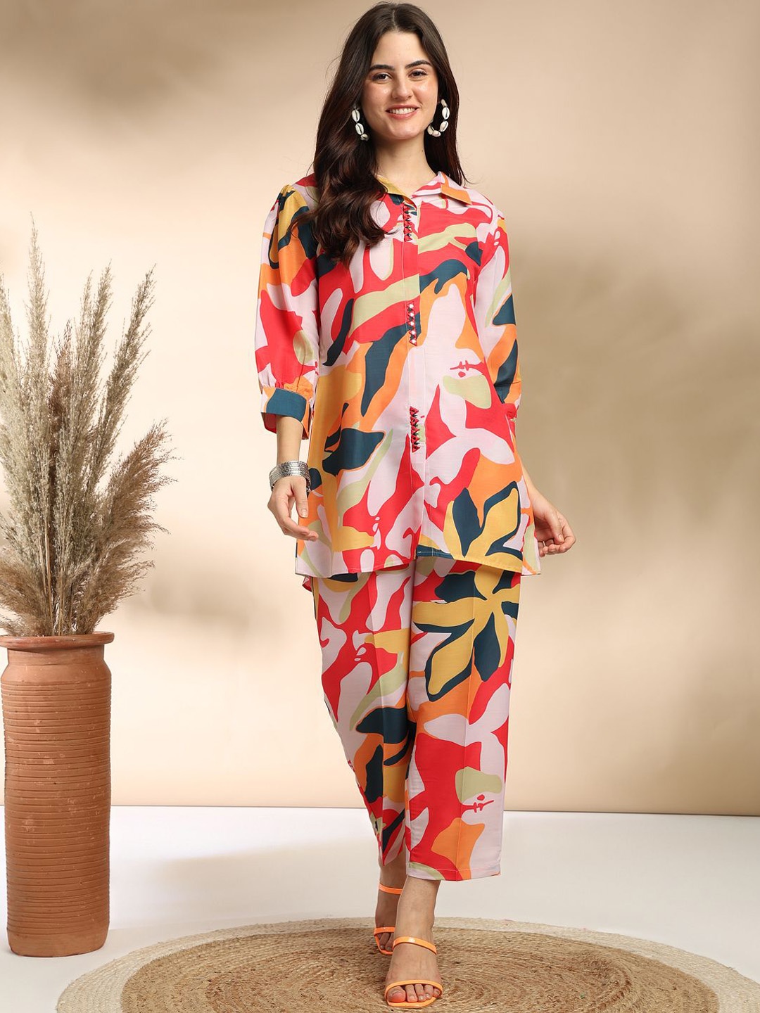 

J Turritopsis Printed Embroidered Top With Palazzos Co-Ords, Red