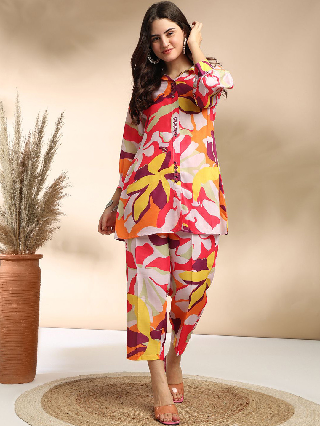

J Turritopsis Printed Top With Trousers, Maroon