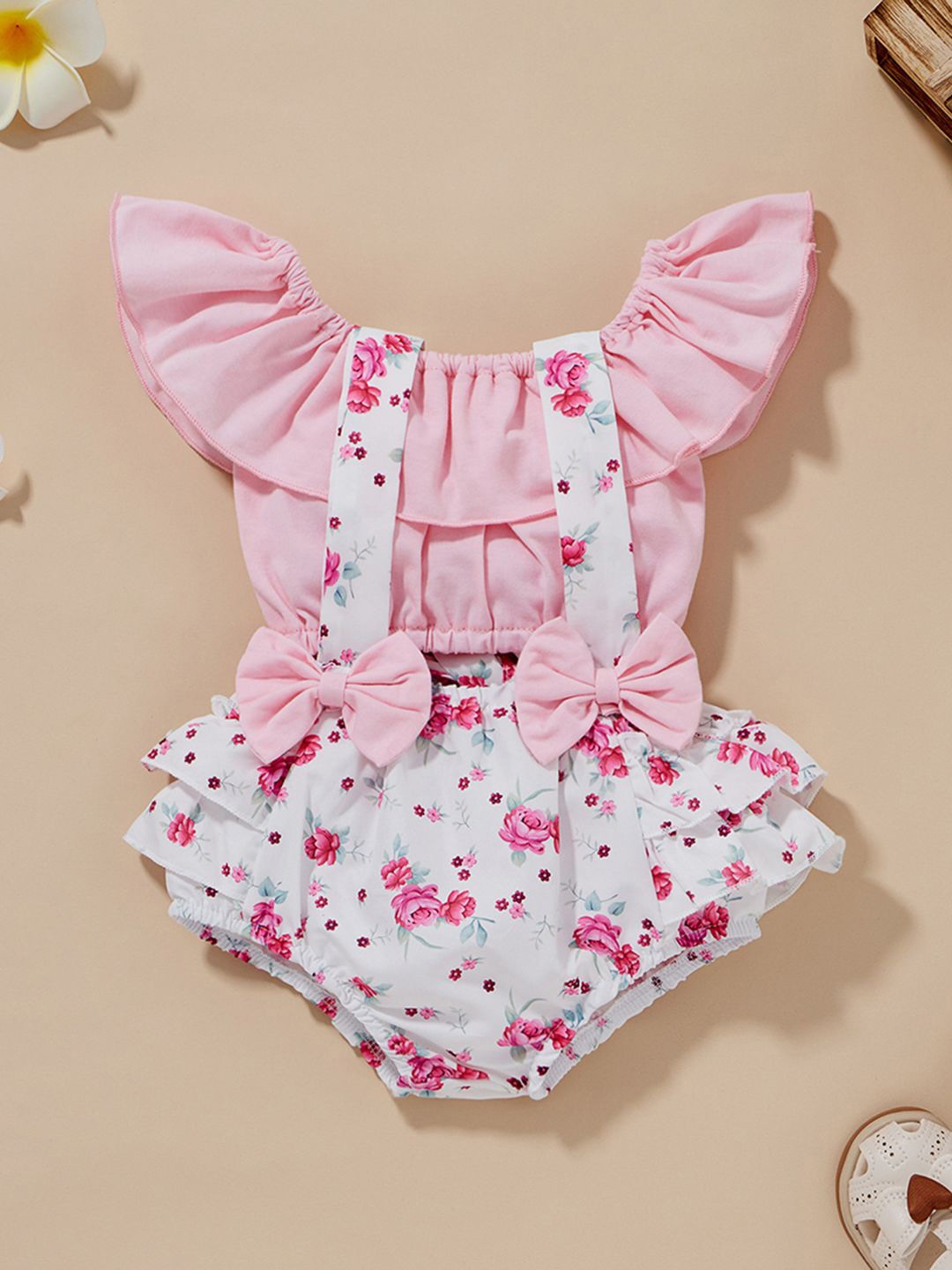 

INCLUD Girls Floral Printed Off-Shoulder Top With Shorts, Pink