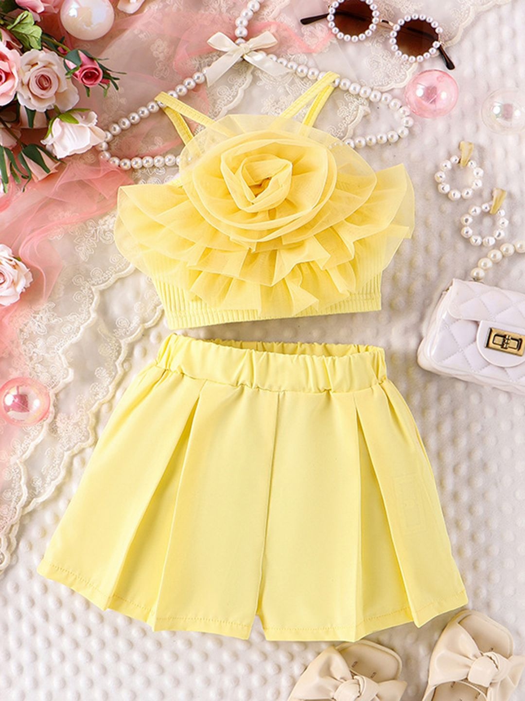 

INCLUD Girls Shoulder Straps Flower Applique Top with Shorts, Yellow