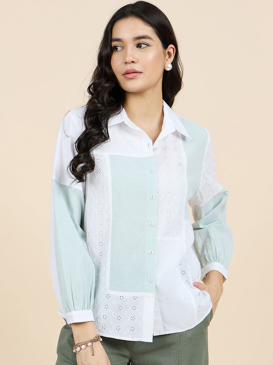 

Gipsy Women Opaque Printed Casual Shirt, White