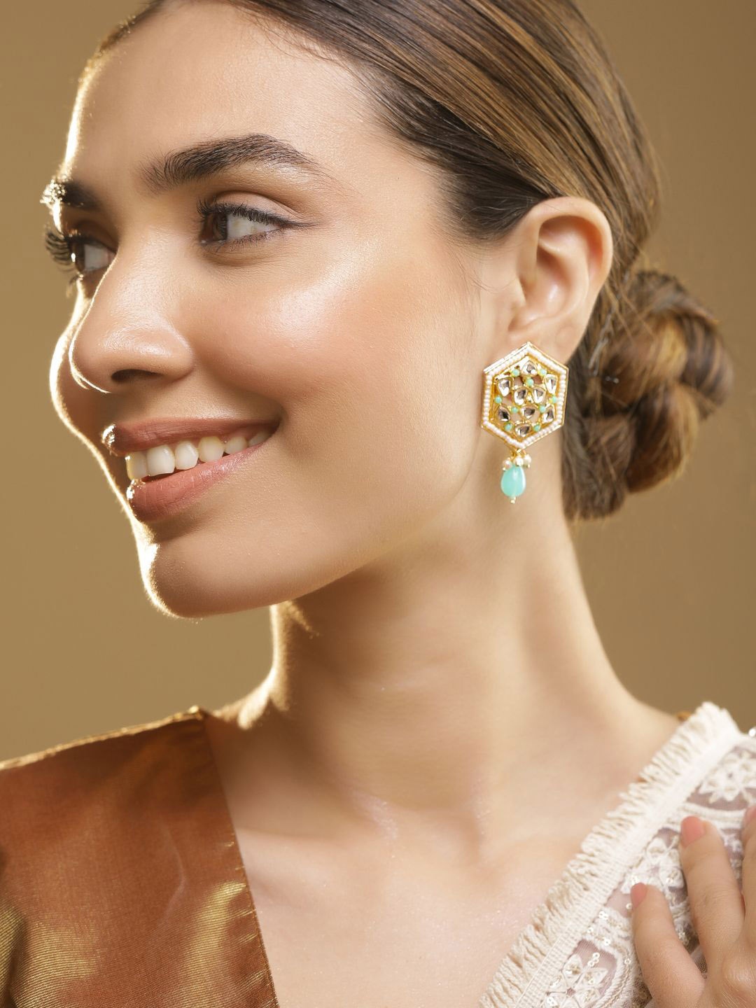 

Rubans Gold-Plated Kundan Studded & Beaded Geometric Drop Earrings
