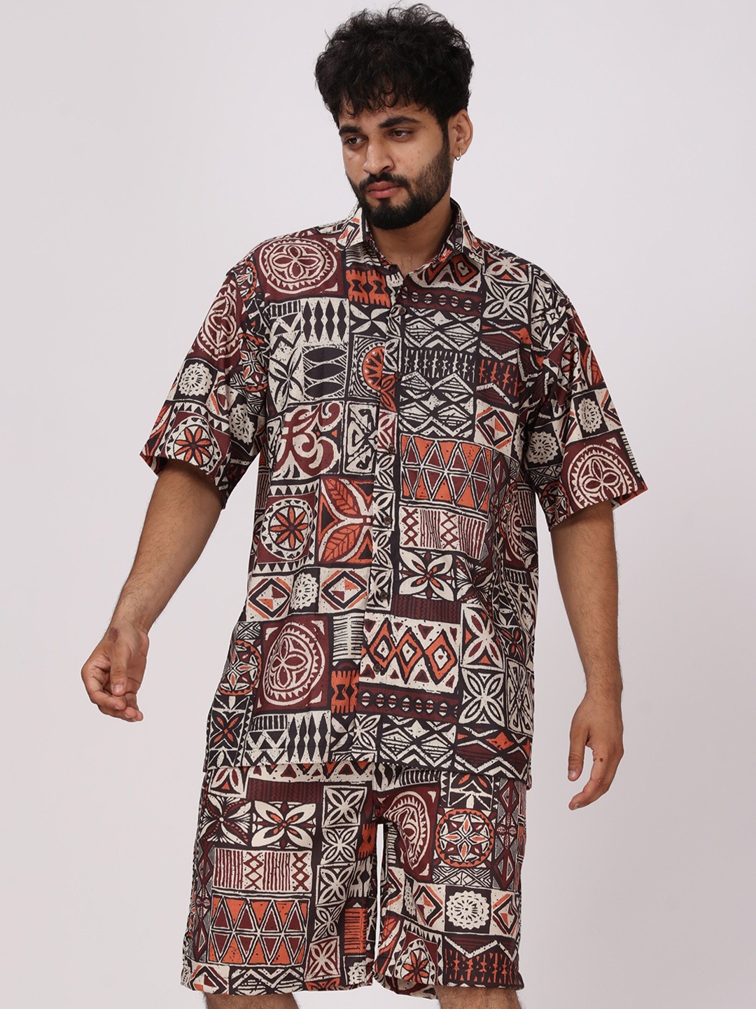 

BROWN BROTHERS Printed Shirt With Shorts