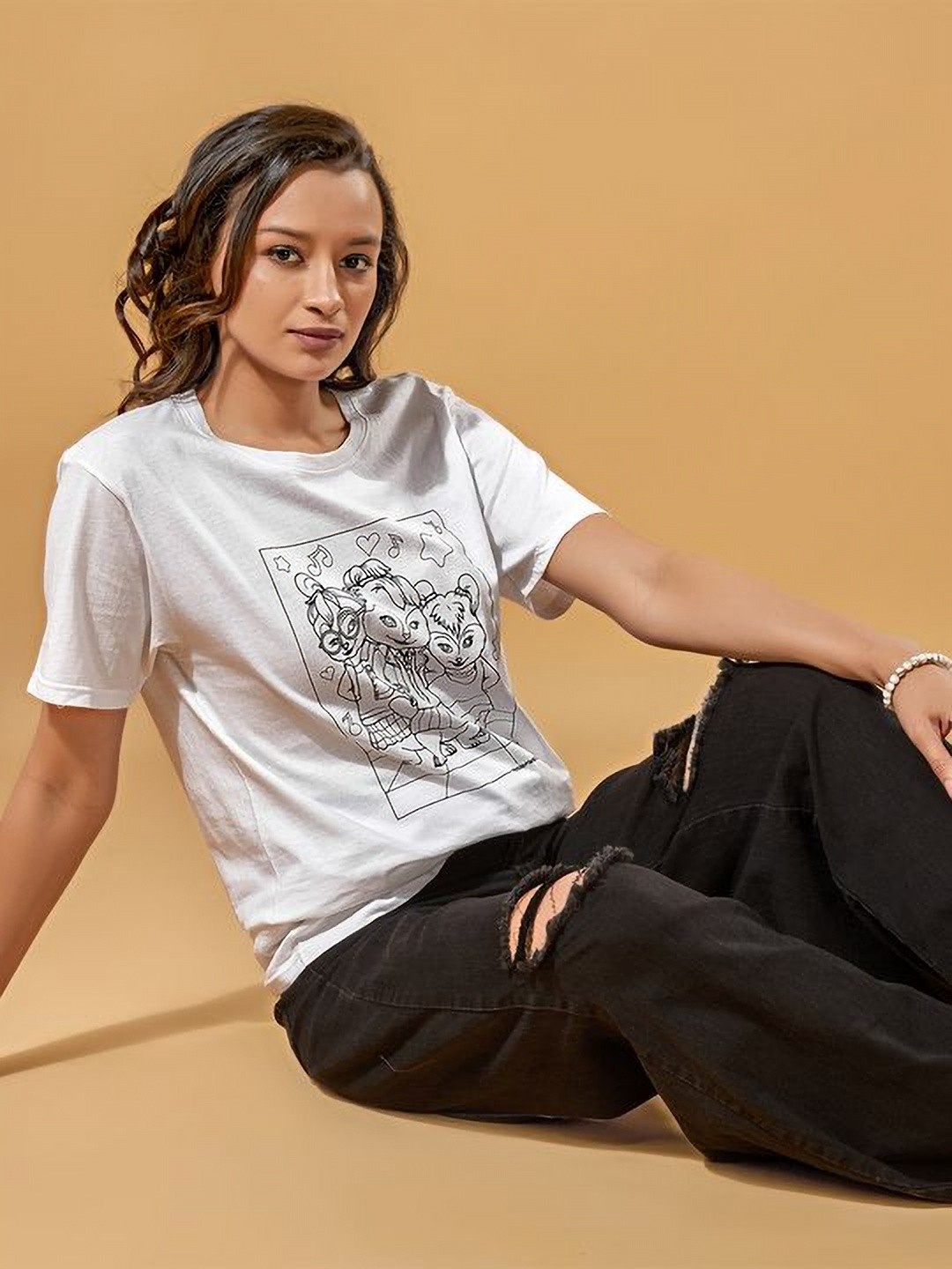 

STHULAS Women Printed Extended Sleeves T-shirt, White