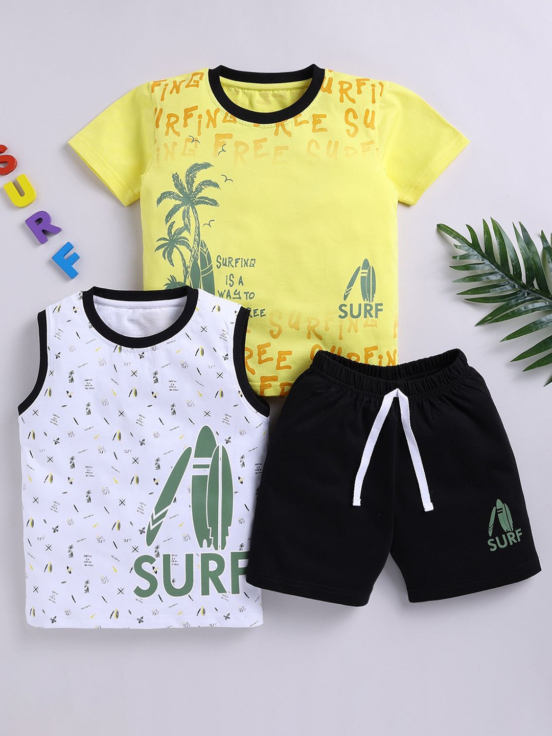 

SmartRAHO Boys Printed T-shirt with Shorts & Innerwear Vest, Yellow