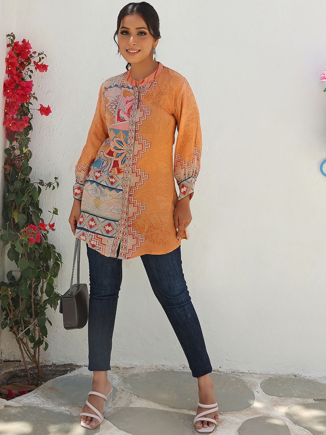 

Kaftanize Mandarin Collar Printed Tunic, Yellow