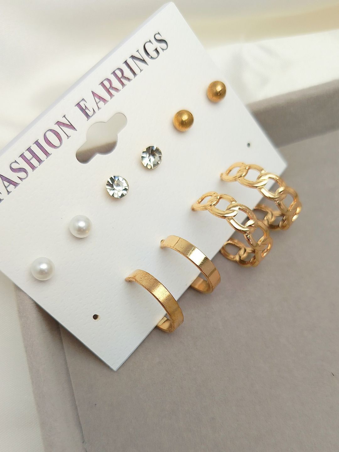 

DressBerry Set Of 5 Gold-Plated Stones Studded Contemporary Studs Earrings