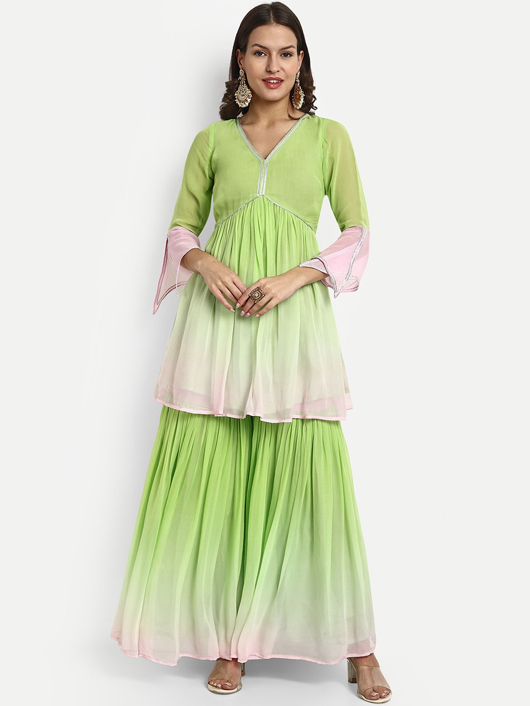 

GENDAFOOL Colourblocked Empire Gotta Patti Kurta With Sharara & Dupatta, Pink