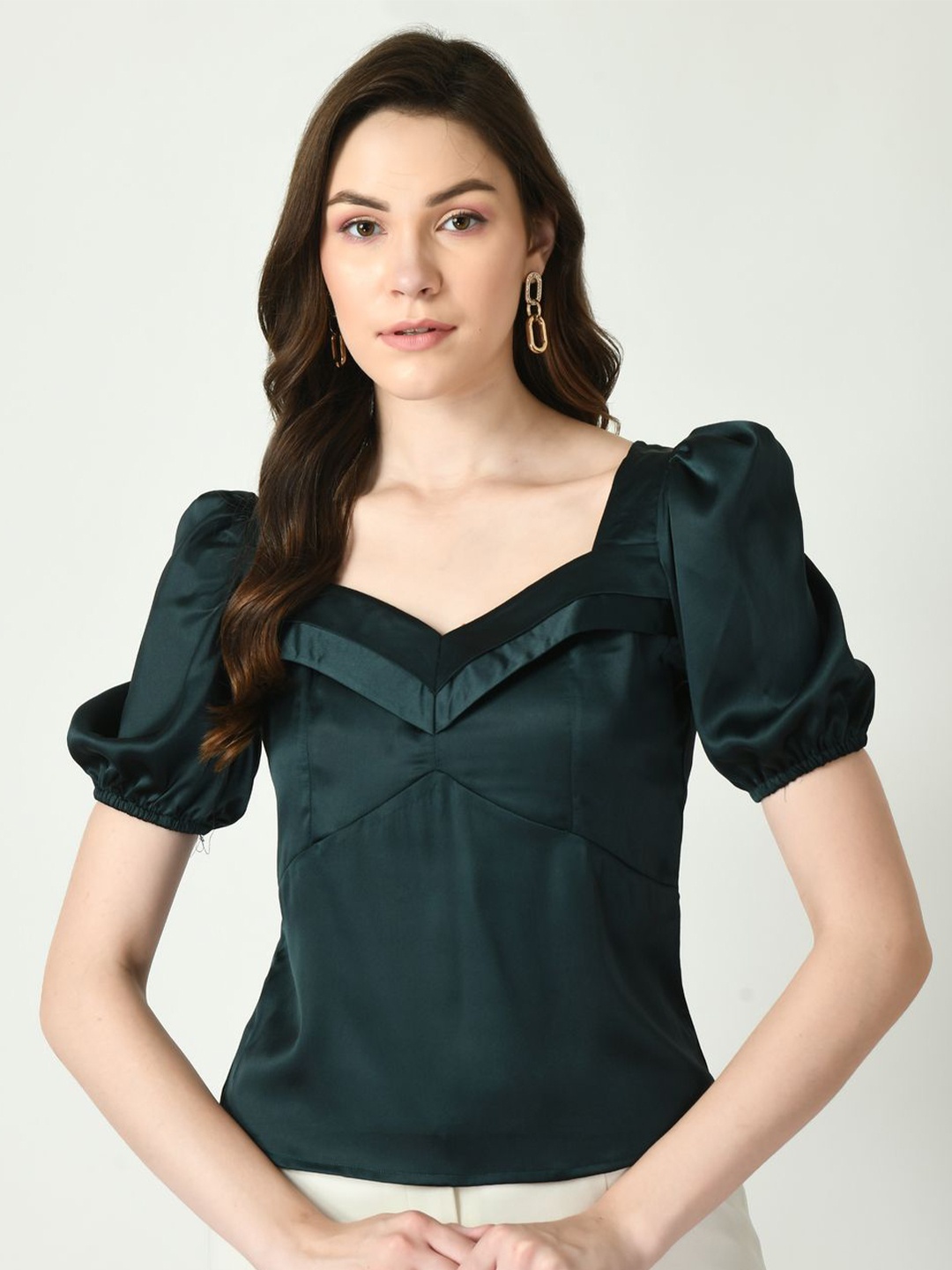 

Tushita Puff Sleeve Satin Styled Back Top, Green