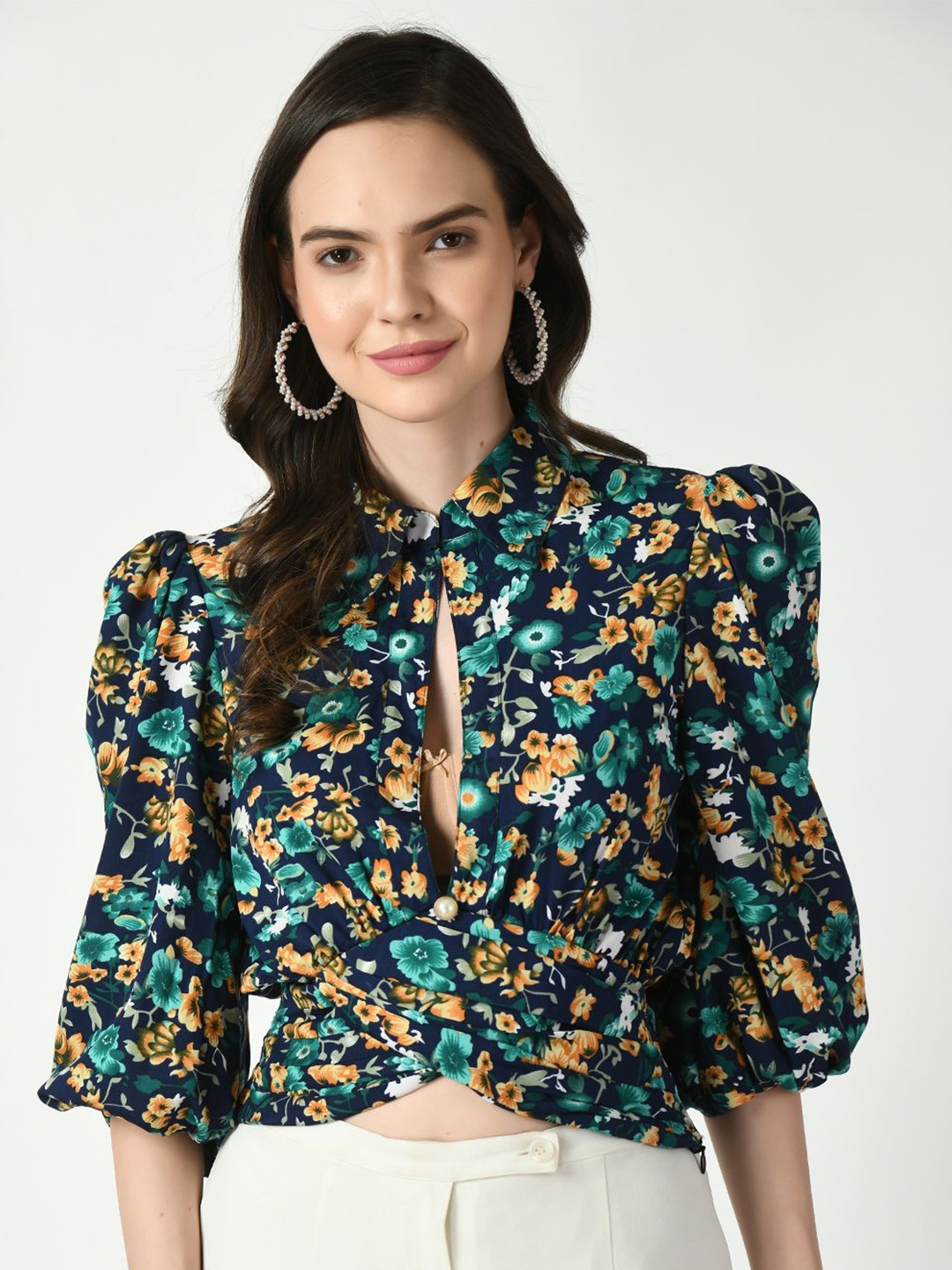 

Tushita Floral Print Puff Sleeve Crepe Styled Back Top, Green