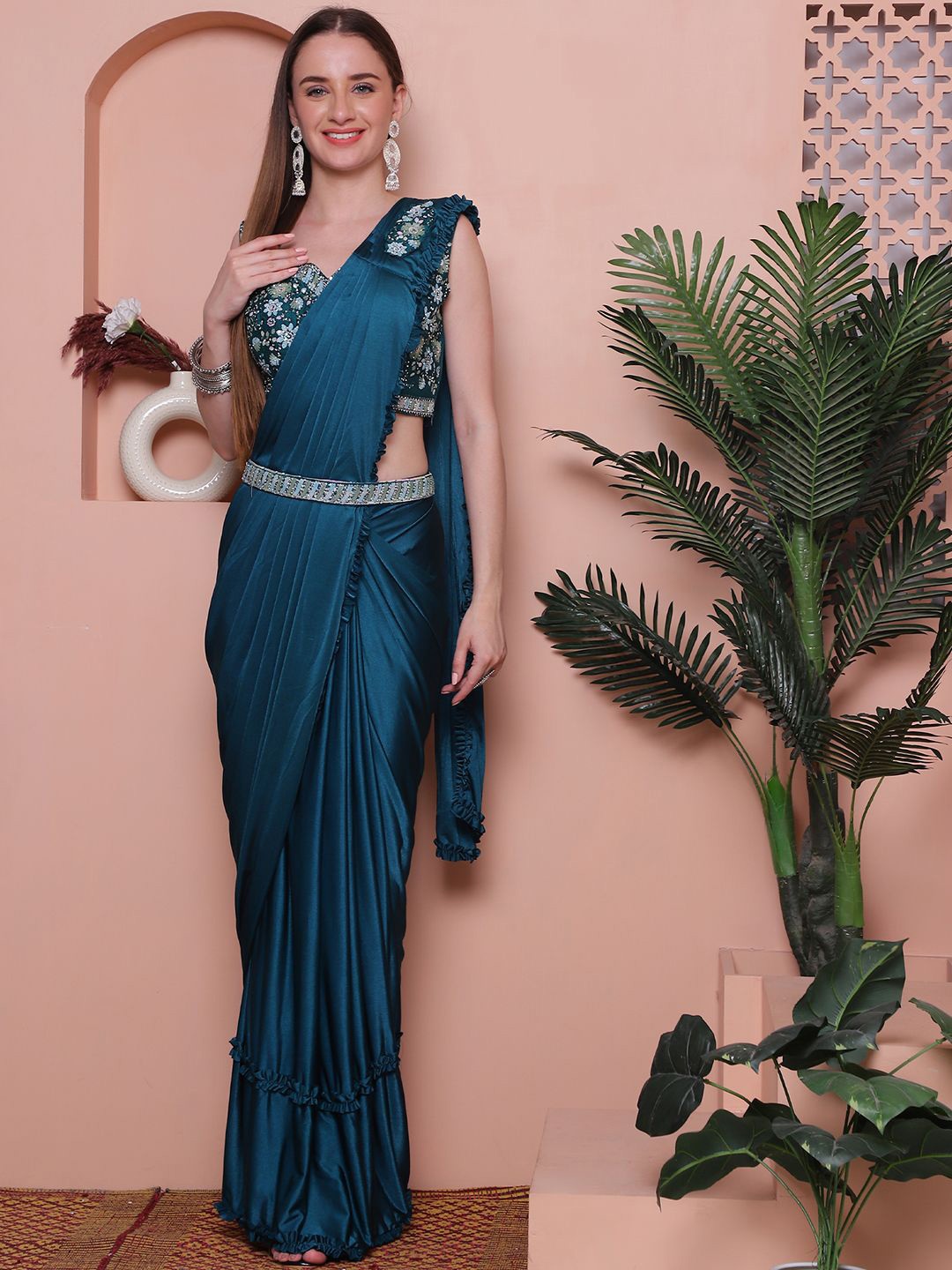 

Mitera Belted Saree, Blue