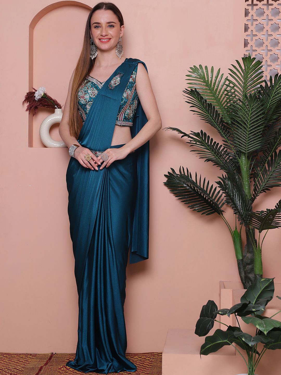 

Mitera Ready to Wear Saree, Blue