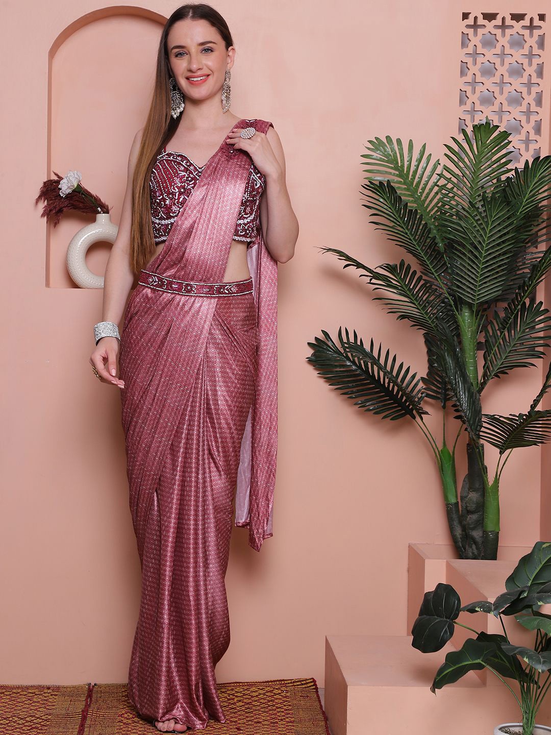 

Mitera Ready to Wear Geometric Saree, Mauve