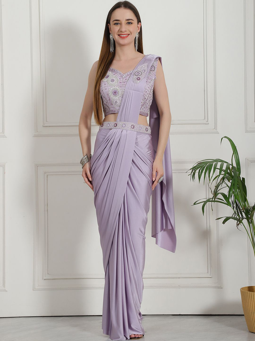 

Mitera Ready to Wear Solid Saree, Mauve