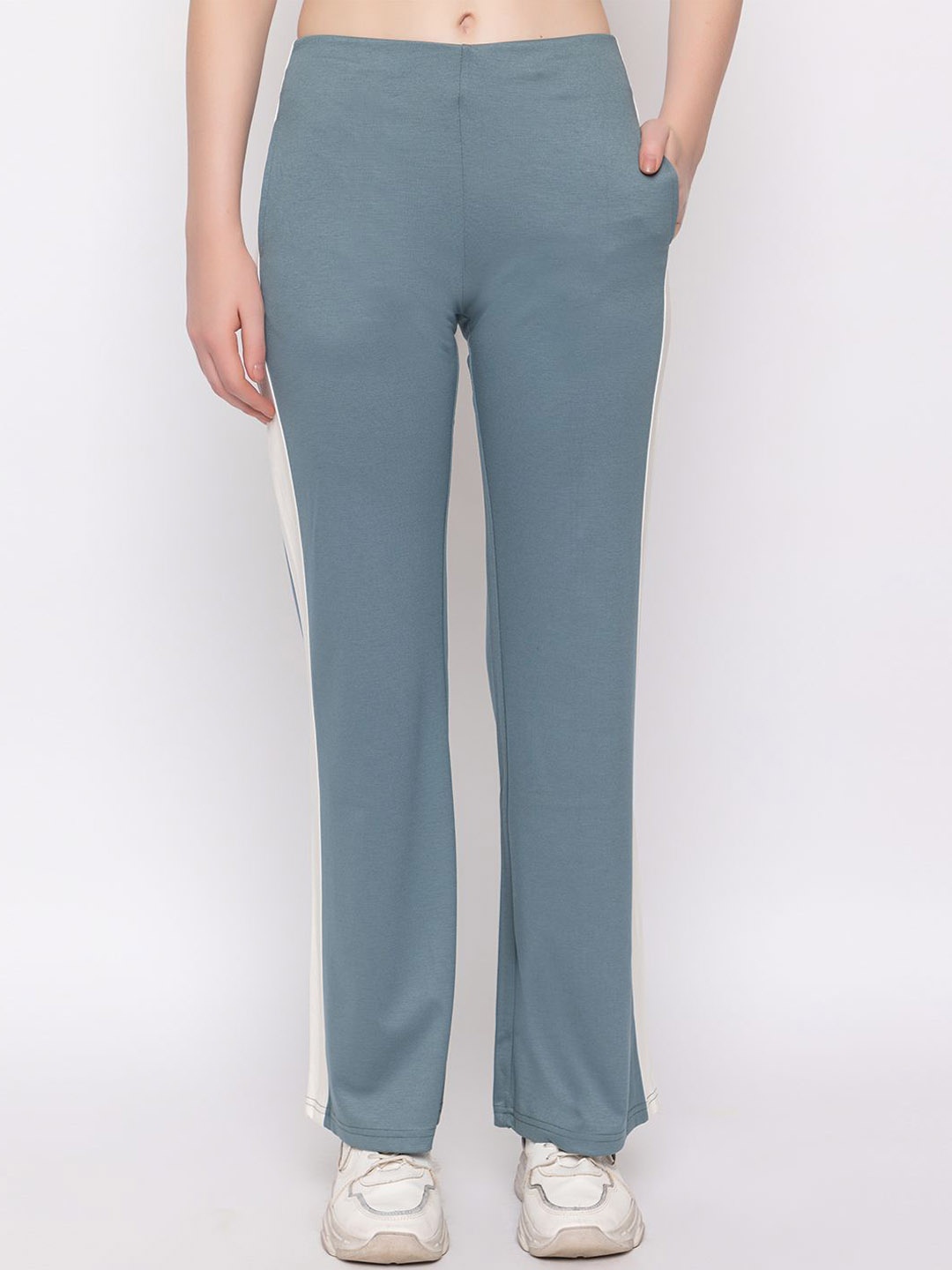 

HANG N HOLD Women Mid Rise Trousers, Blue