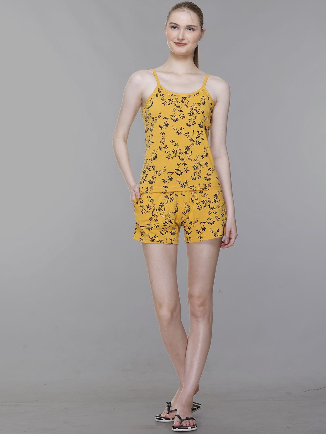 

BAESD Shoulder Straps Sleeveless Printed Night suit, Gold