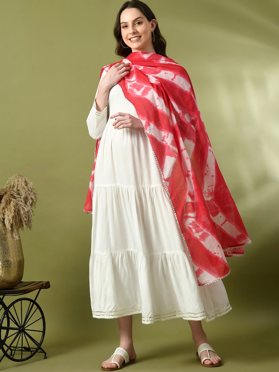 

VIDHANI Gotta Patti A-Line Kurta With Dupatta, White