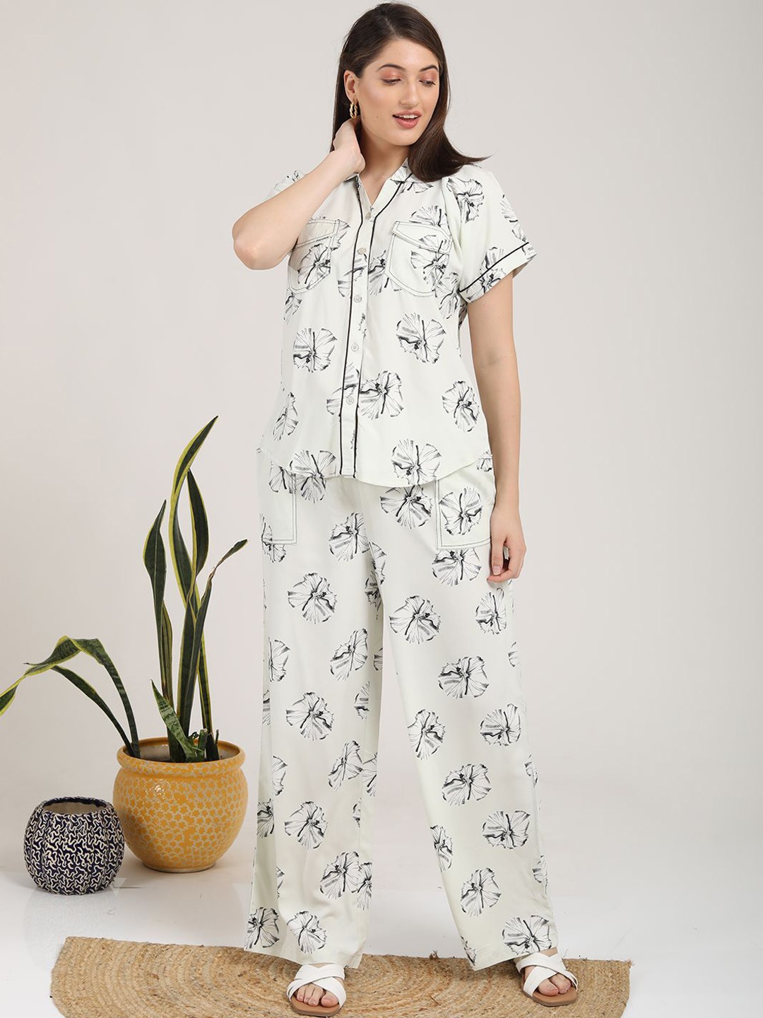 

GOLDSTROMS Printed Shirt With Pyjamas, Cream