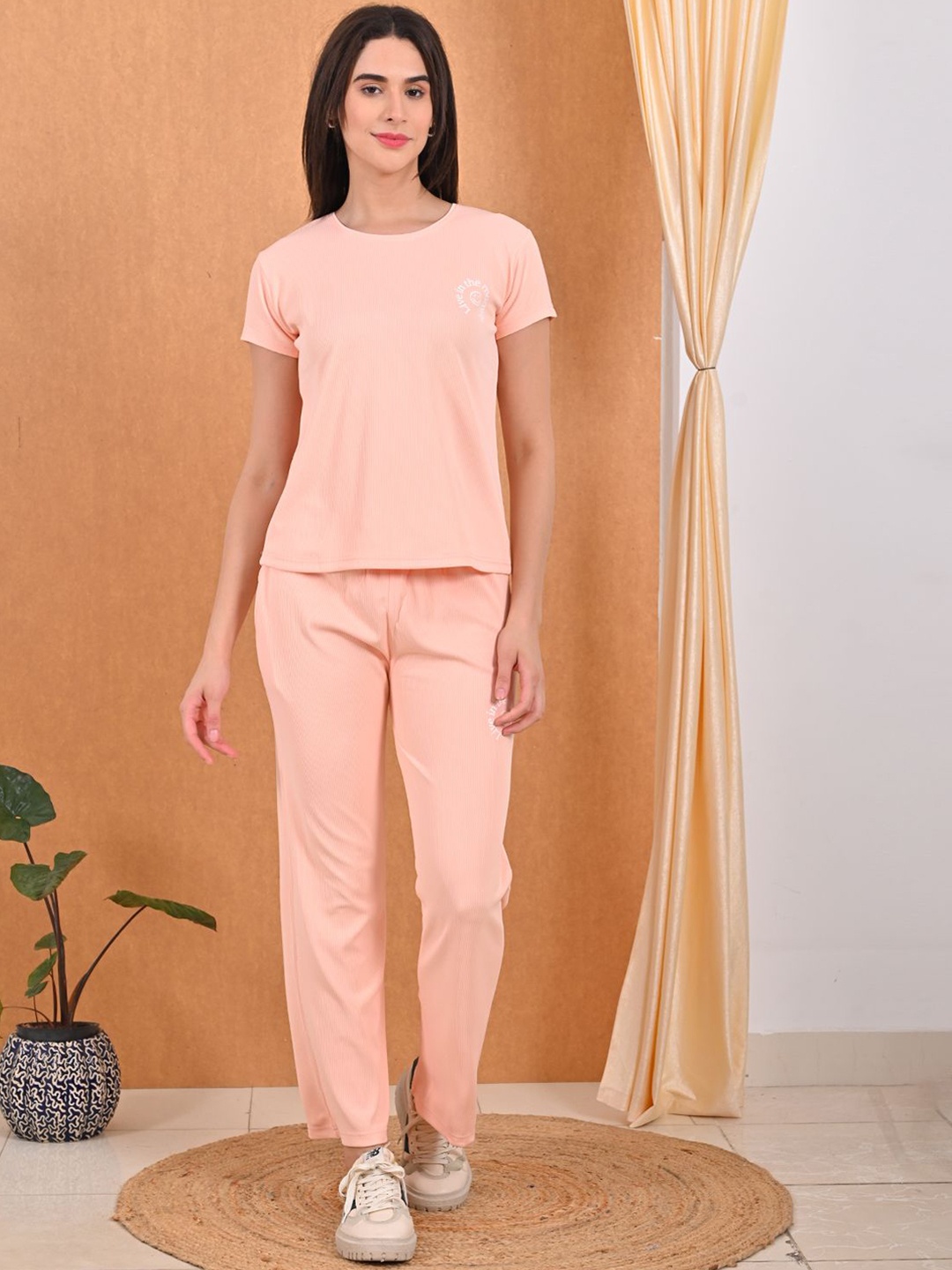 

GOLDSTROMS Round Neck T-shirt With Pyjamas, Peach