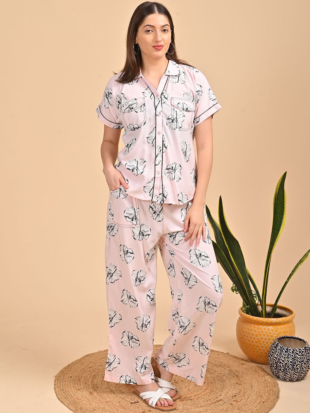 

GOLDSTROMS Floral Printed Shirt & Pyjamas, Pink