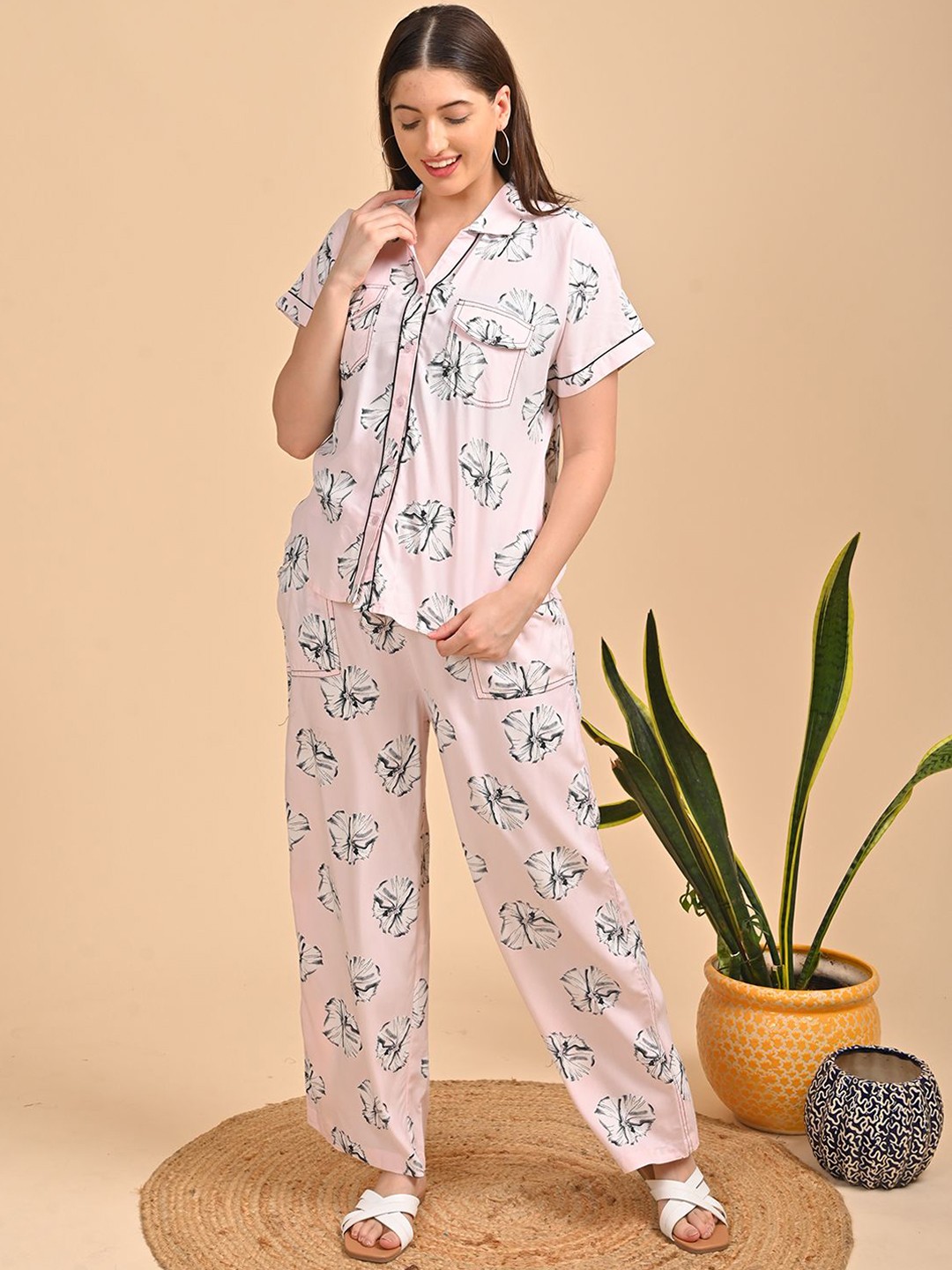 

GOLDSTROMS Floral Printed Shirt & Pyjamas, Pink