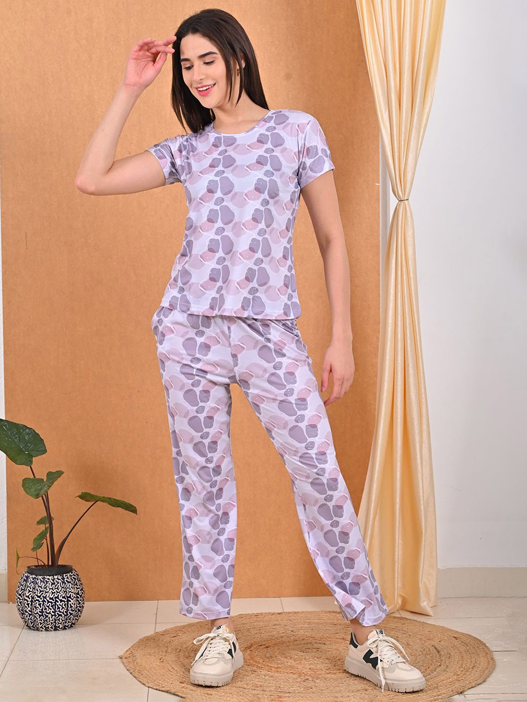 

GOLDSTROMS Printed T-Shirt & Pyjamas, Grey