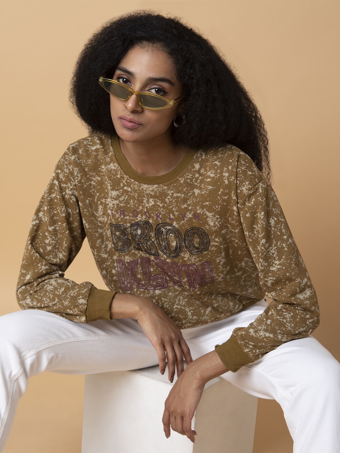 

SHOWOFF Women Printed Sweatshirt, Olive