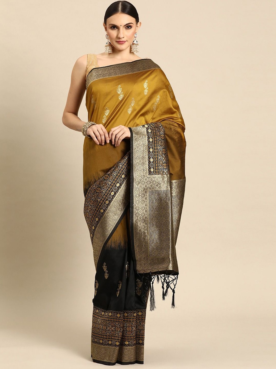 

Panchaamrit Woven Design Zari Banarasi Saree, Gold
