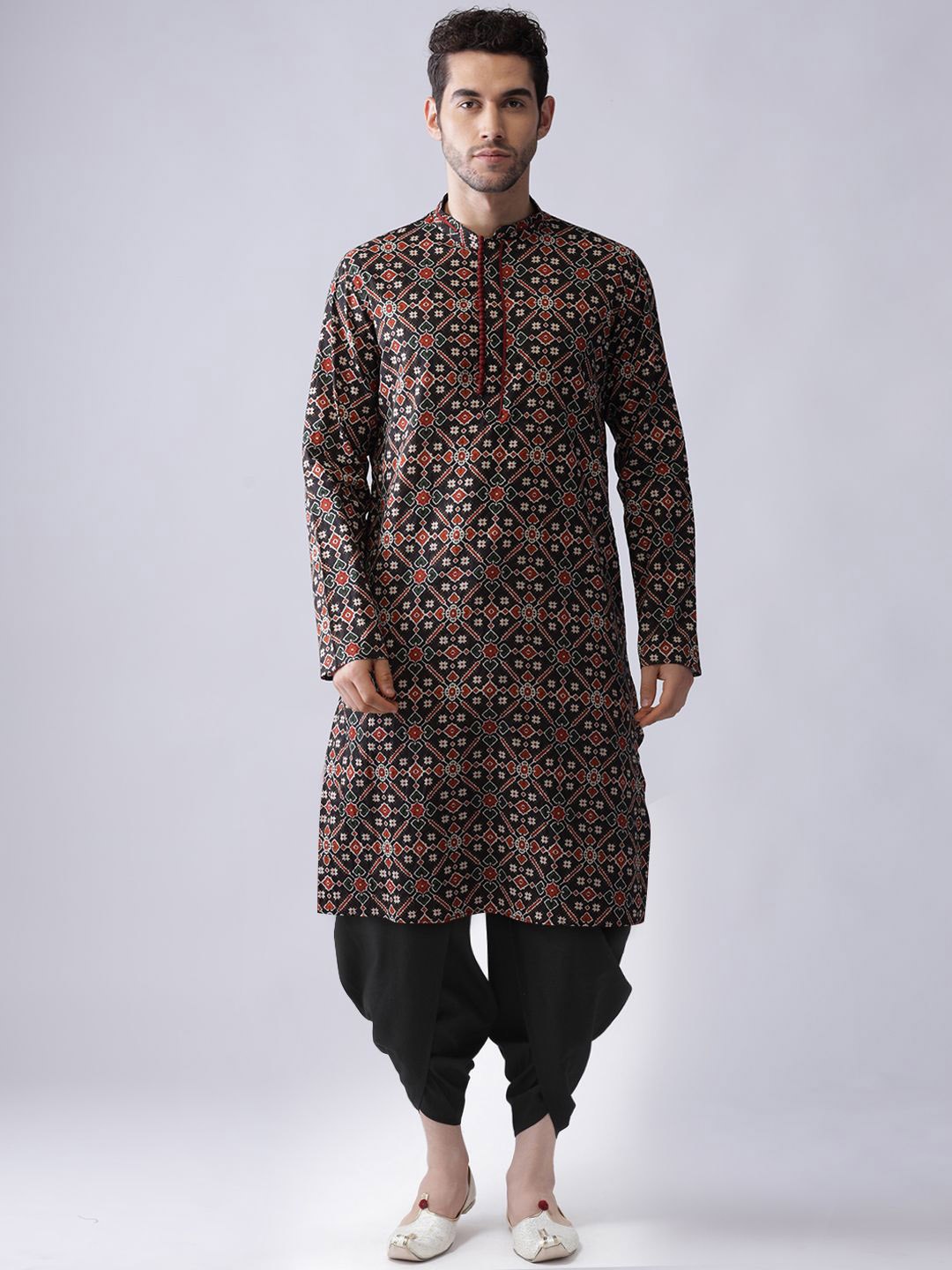 

Anouk Floral Printed Mandarin Collar Straight Kurta With Dhoti Pants, Black