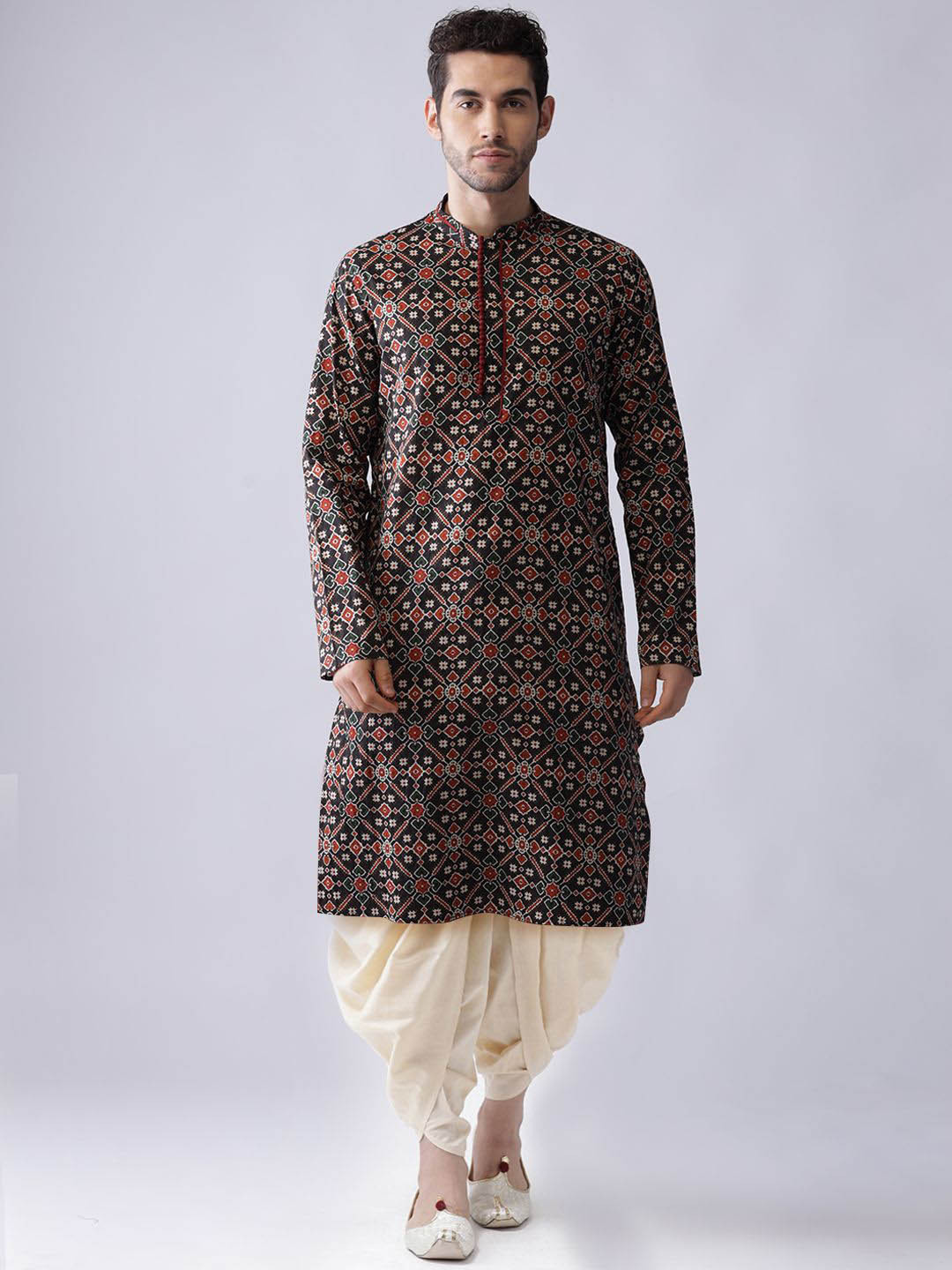

Anouk Floral Printed Mandarin Collar Regular Straight Kurta With Dhoti Pants, Black