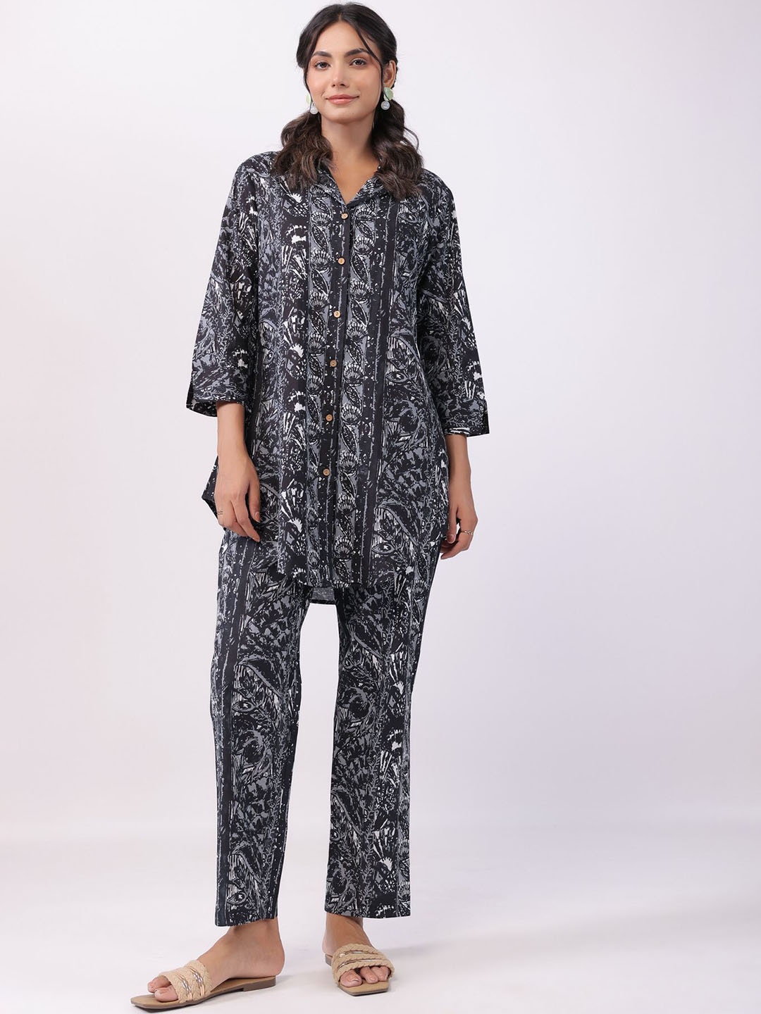 

JISORA Black Printed Pure Cotton Shirt & Trousers