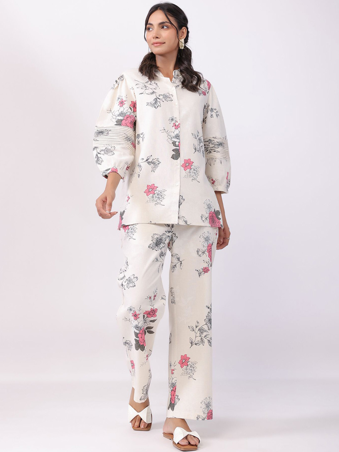 

JISORA Off White Printed Pure Cotton Shirt With Trousers