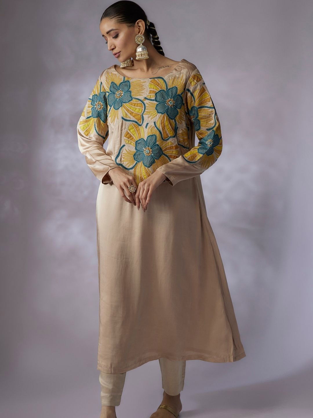 

Shreeka Floral Embroidered Thread Work A-Line Kurta With Trousers, Beige