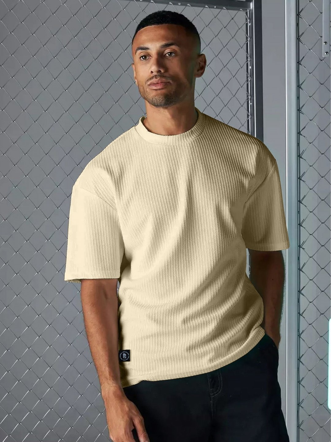

Maniac Men Solid T-shirt, Beige