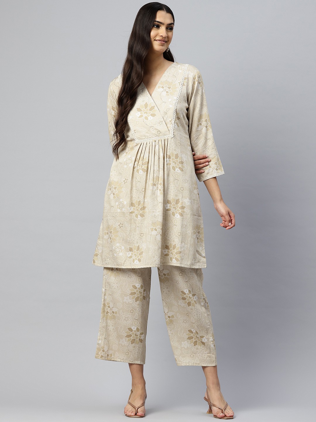 

BUTA BUTI Floral Printed Pleated Pure Cotton Kurta with Palazzos, Beige