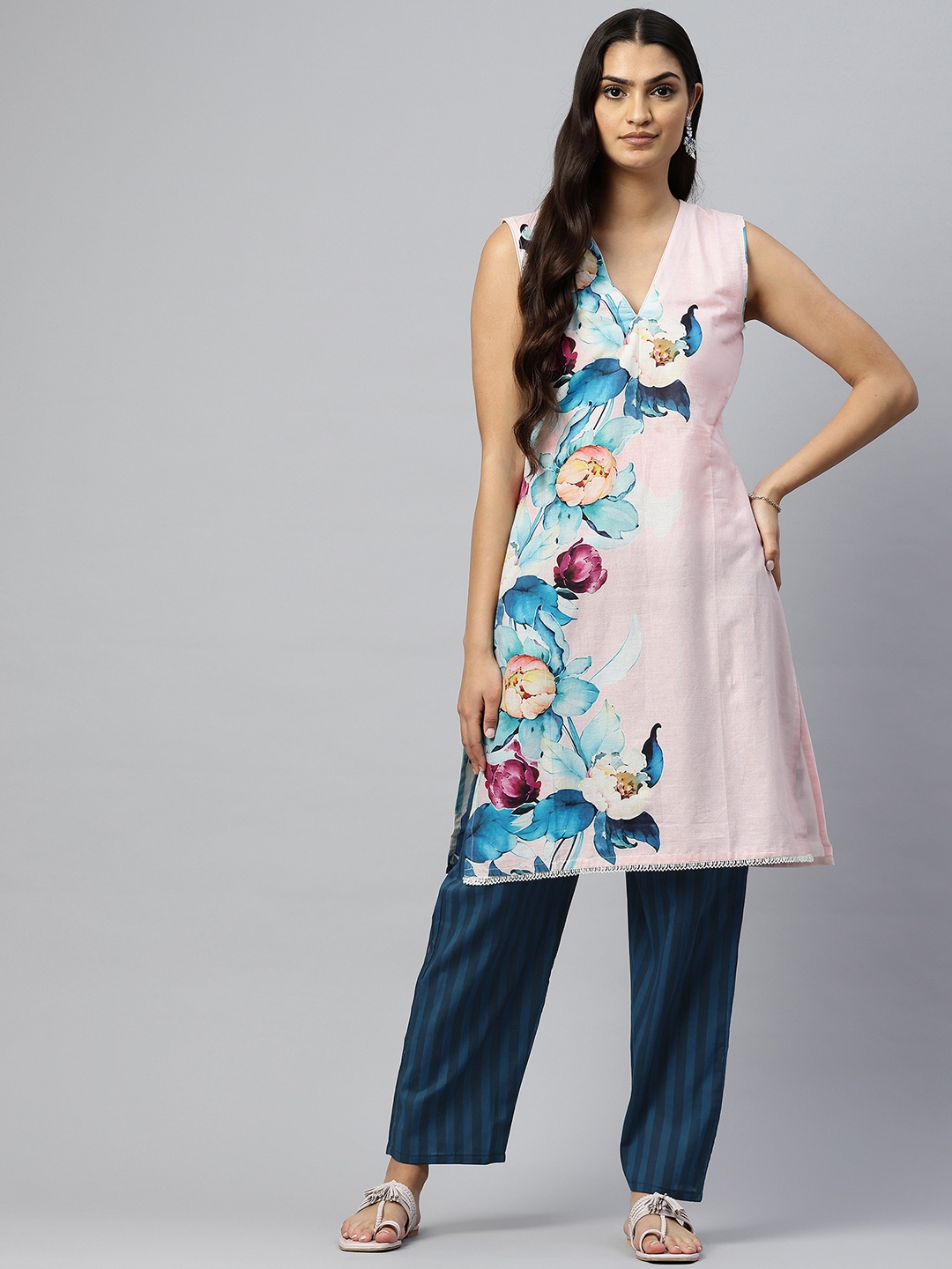 

BUTA BUTI Floral Printed Pure Cotton Kurta with Palazzos, Pink