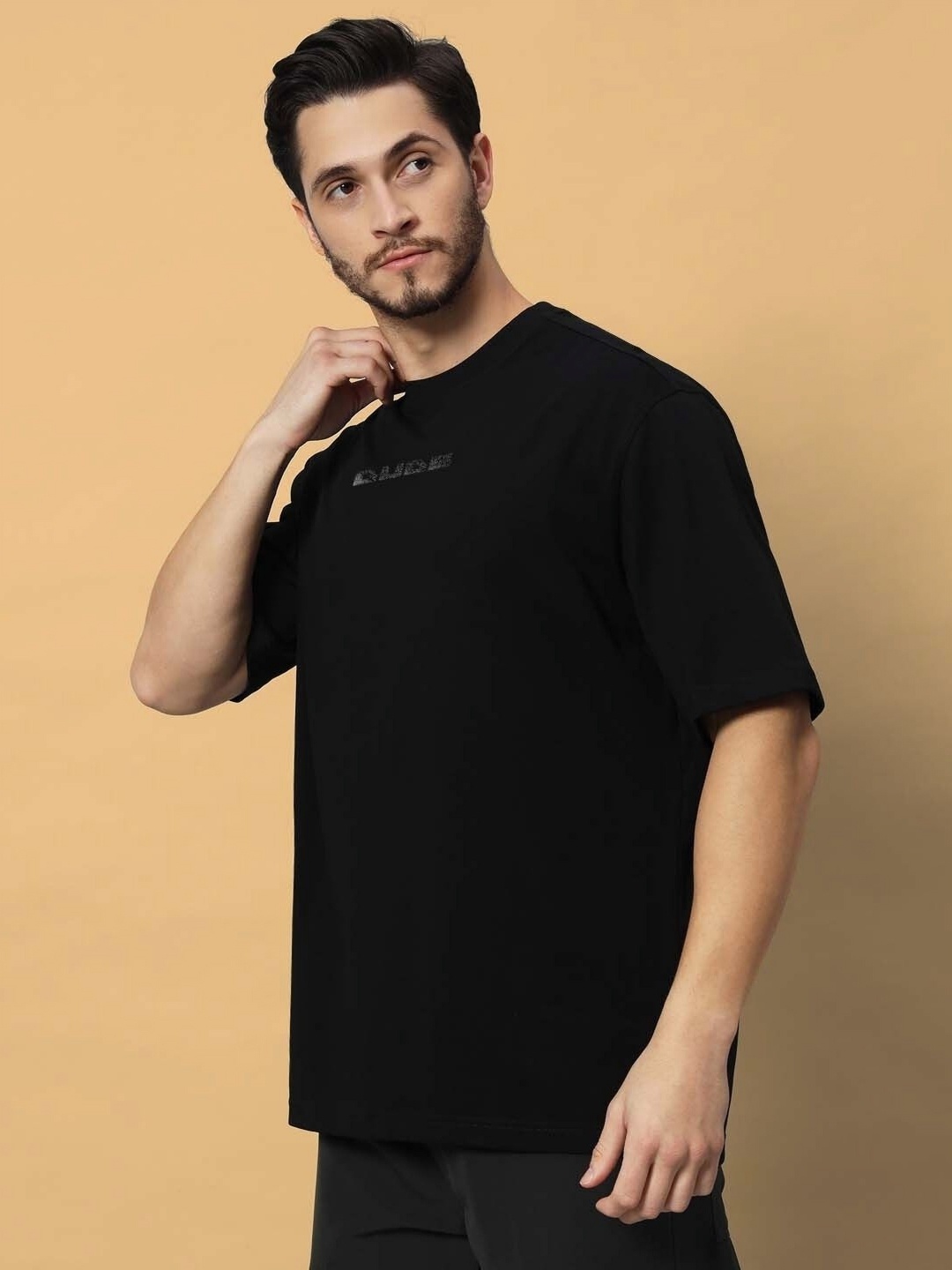 

WEARDUDS Men Printed Round Collar Raw Edge T-shirt, Black